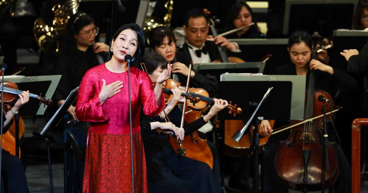 Diva My Linh hört leidenschaftlich gern dem kommenden Frühling zu