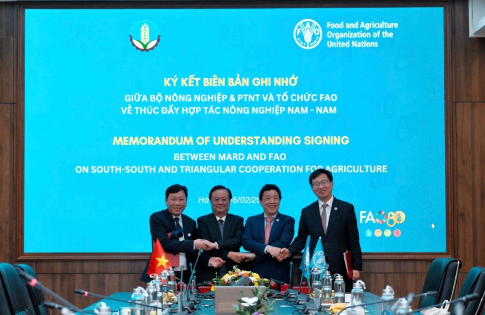   FAO và Bộ Nông nghiệp và Phát triển nông thôn đã ký Biên bản ghi nhớ về thúc đẩy hợp tác nông nghiệp Nam - Nam