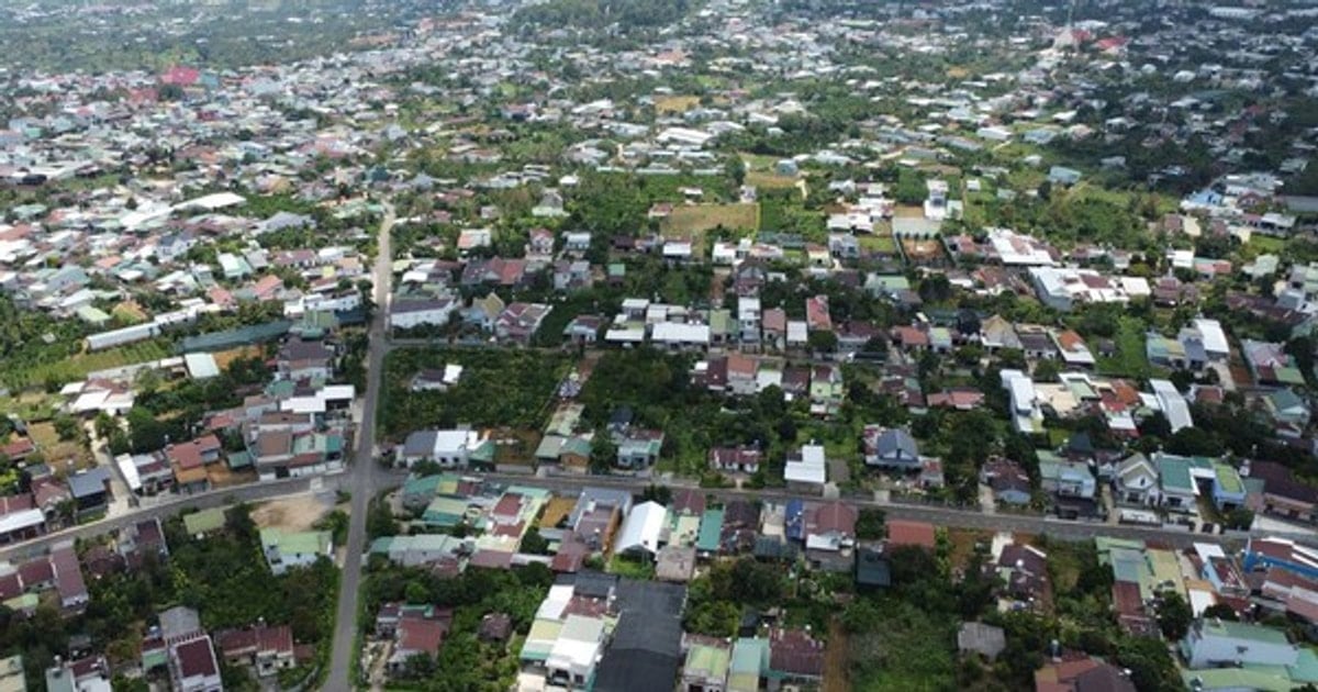 บุกรุกและขายที่ดินสาธารณะนับหมื่นตารางเมตรในตัวเมืองบ่าวล็อค