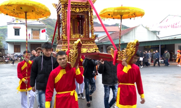 Ba Che : Festival de la maison communautaire de Lang Da 2025