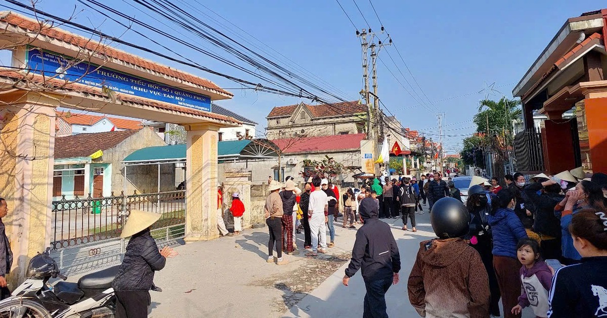 More than 150 students in Quang Binh did not return to class after Tet