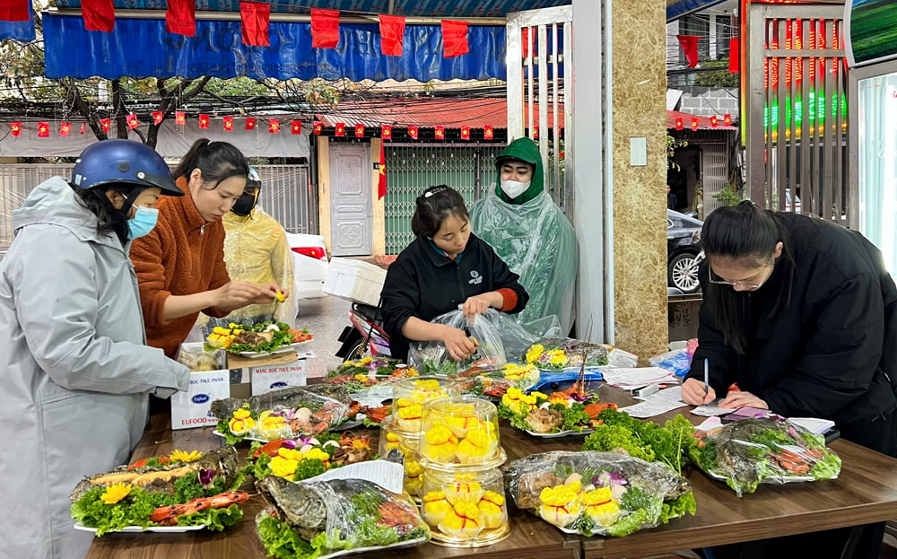 Nét đẹp văn hóa trong Ngày vía Thần Tài