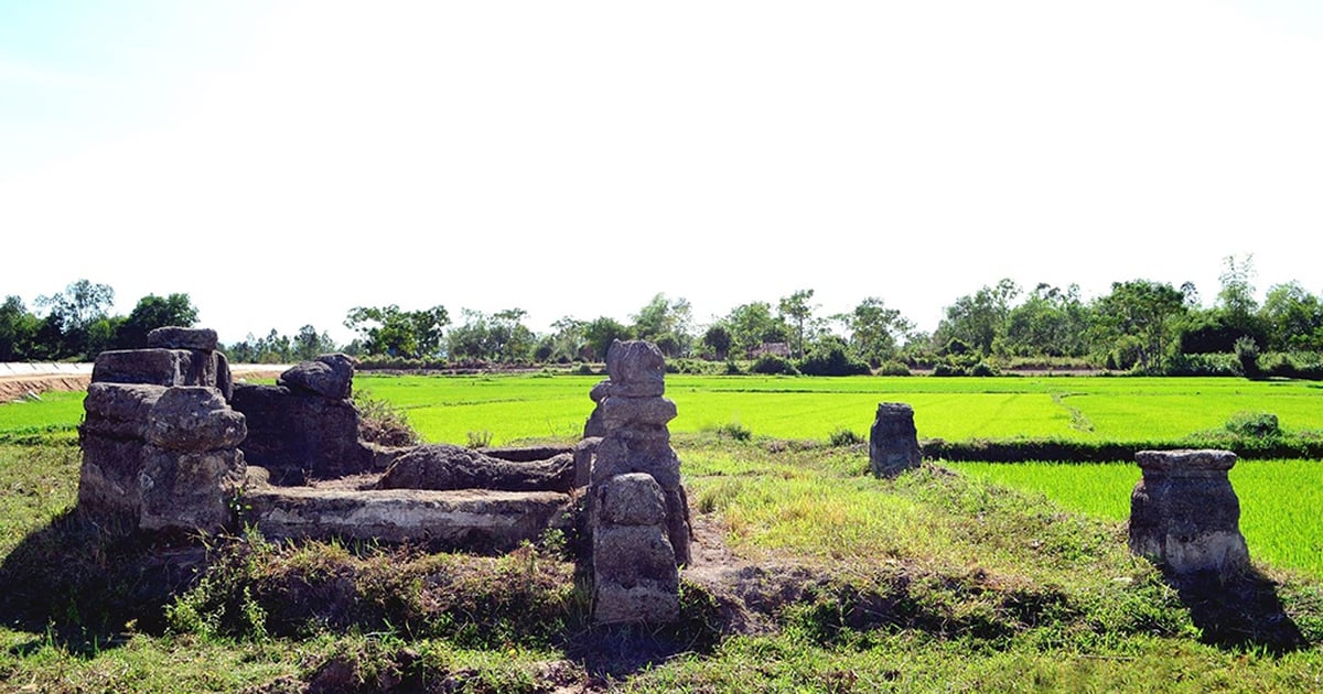 Tu bổ, tôn tạo di tích lăng mộ ông nội Hoàng đế Quang Trung