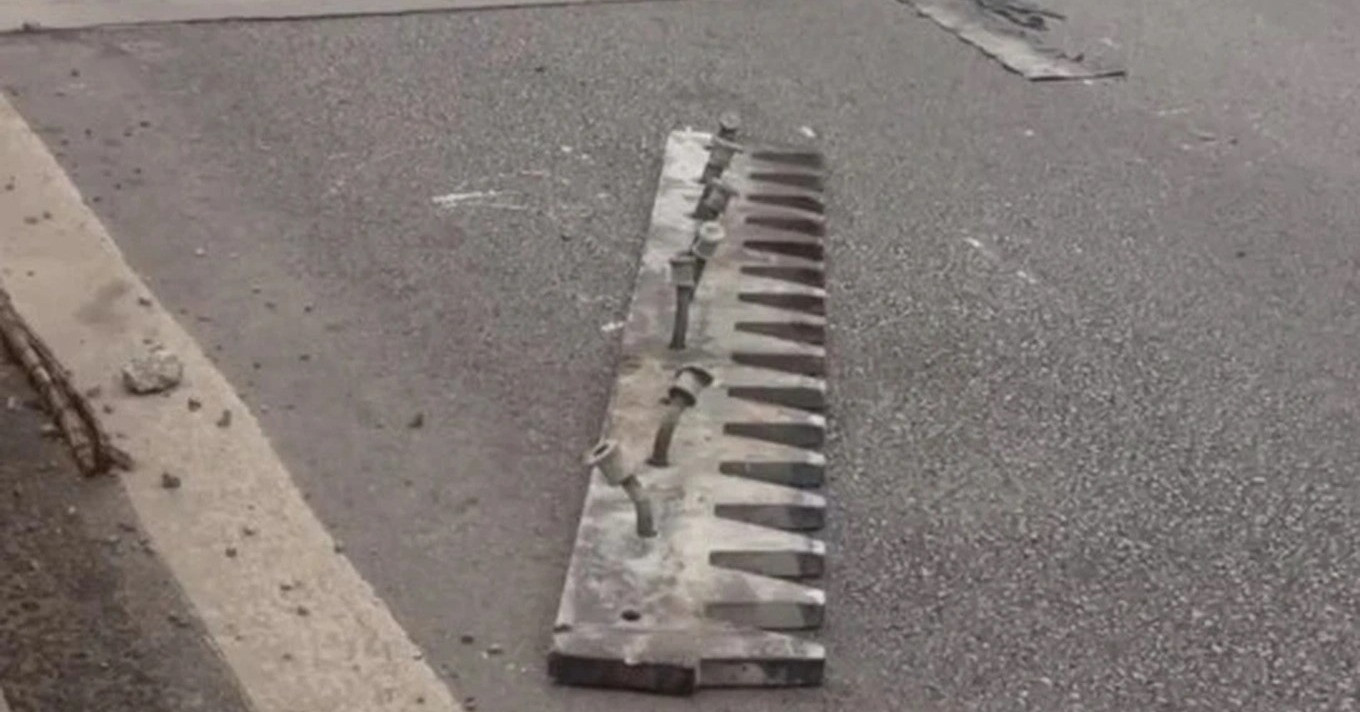 Urgent request to repair the broken expansion joint on the highway through Thanh Hoa