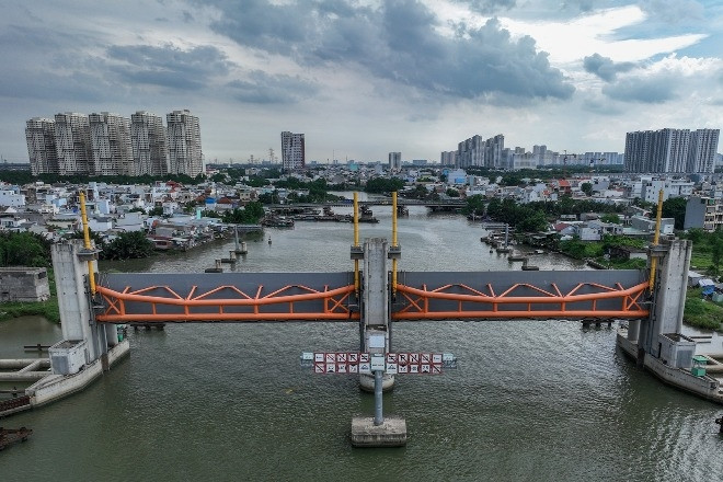 โครงการป้องกันน้ำท่วมมูลค่า 10,000 ล้านดองยังไม่แล้วเสร็จ นักลงทุนยื่นคำร้องเพื่อขอให้ขจัดปัญหา