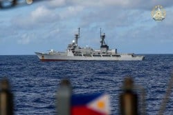 Mỹ trấn an Philippines về vấn đề Biển Đông, Manila tiết lộ dự định mới với Washington