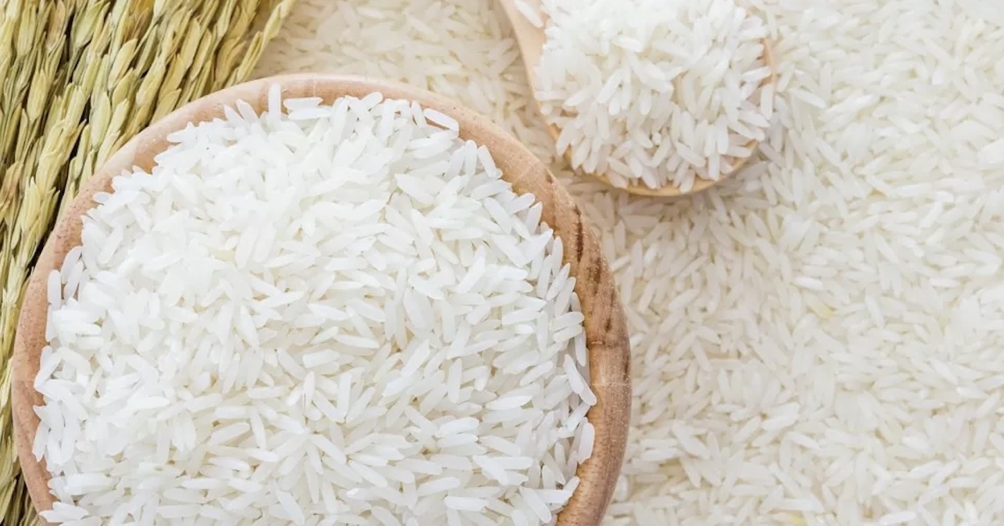 Vietnamese rice price breaks through $400/ton mark, lowest in Asia