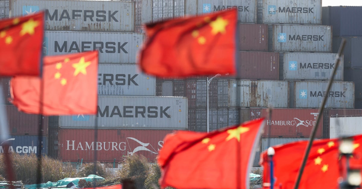 How did China deal with the trade war with the US early on?