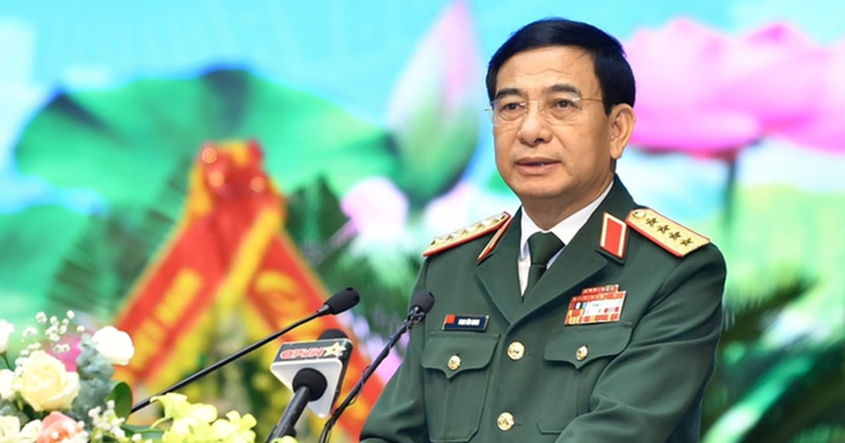 Minister of National Defense Phan Van Giang had a phone call with his US counterpart.