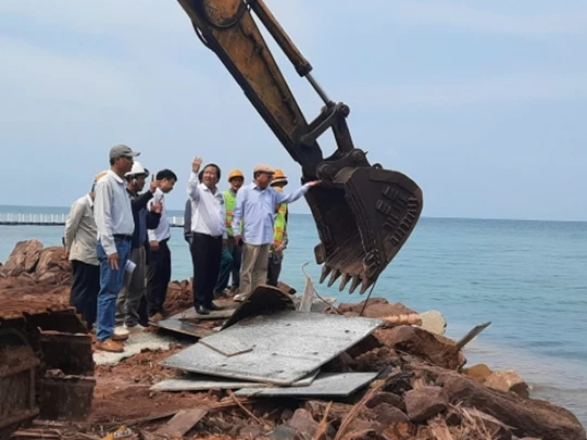 Busadco builds breakwater to protect Hon Thom - Phu Quoc