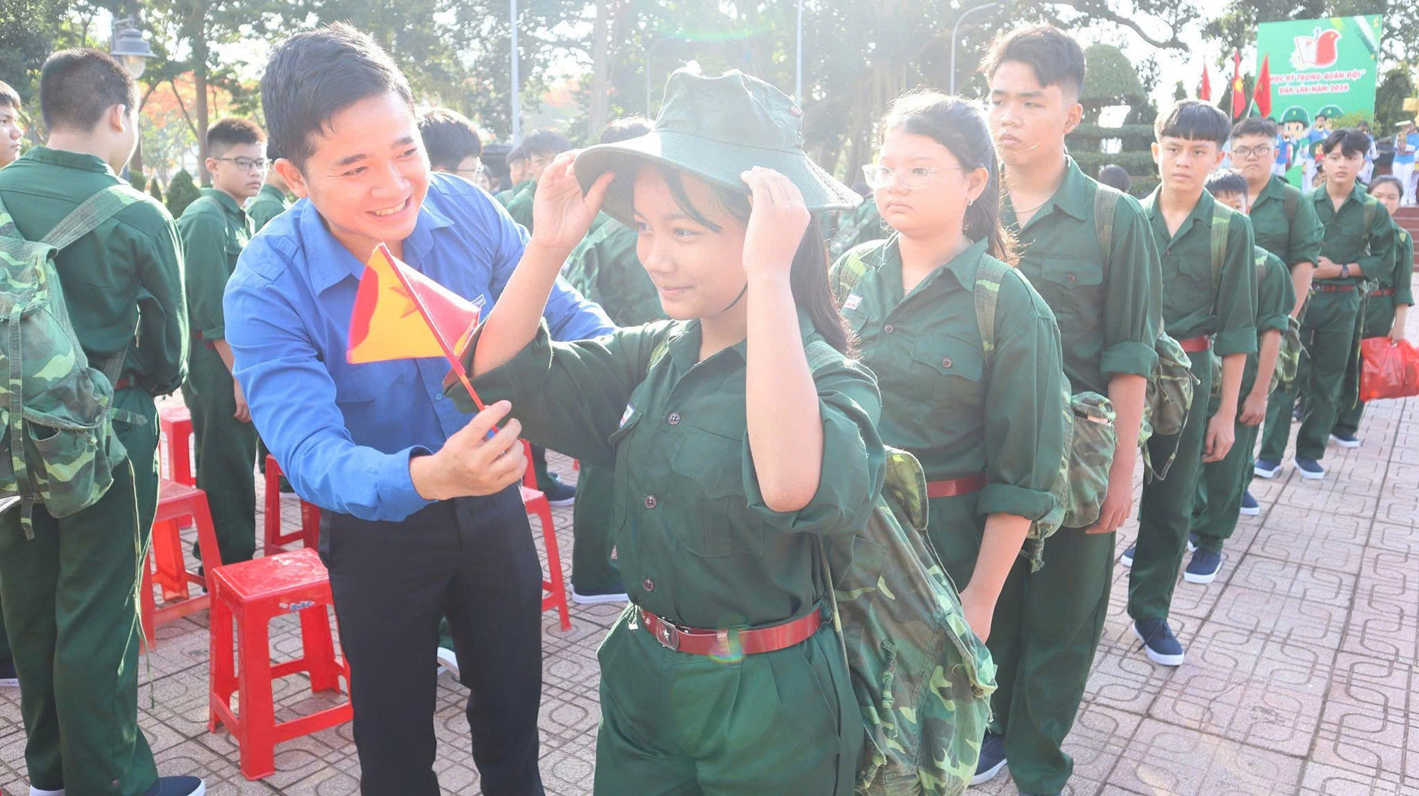 Cảnh báo 'học kỳ quân đội' giả, lừa phụ huynh - Ảnh 3.