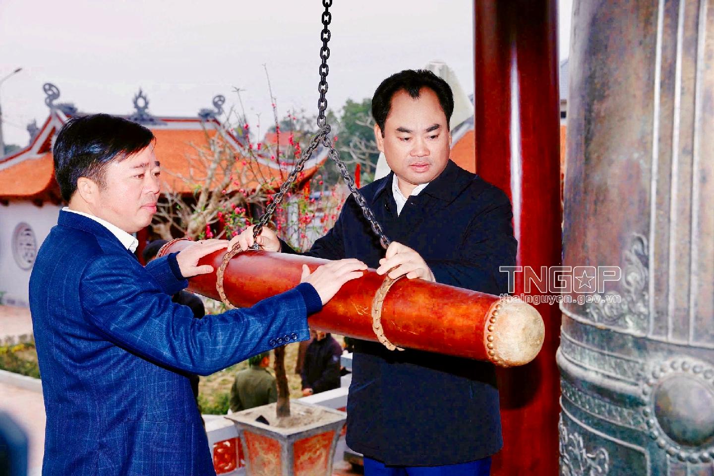 Ceremonia de inauguración tradicional del templo Ly Nam De