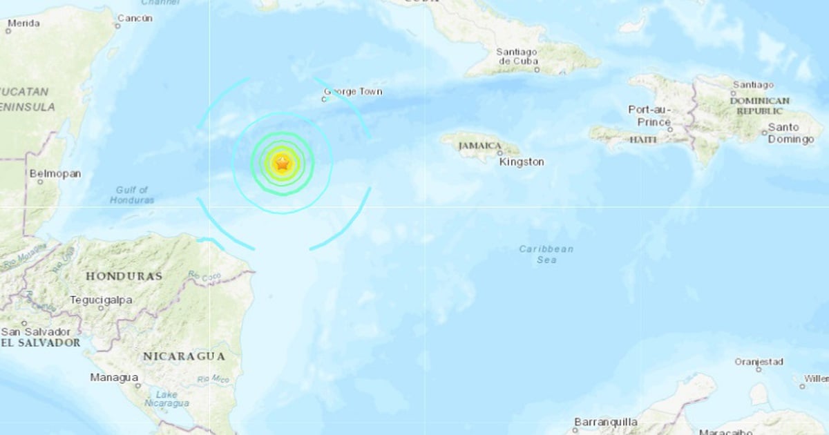 7.6 magnitude earthquake in Caribbean, tsunami warning