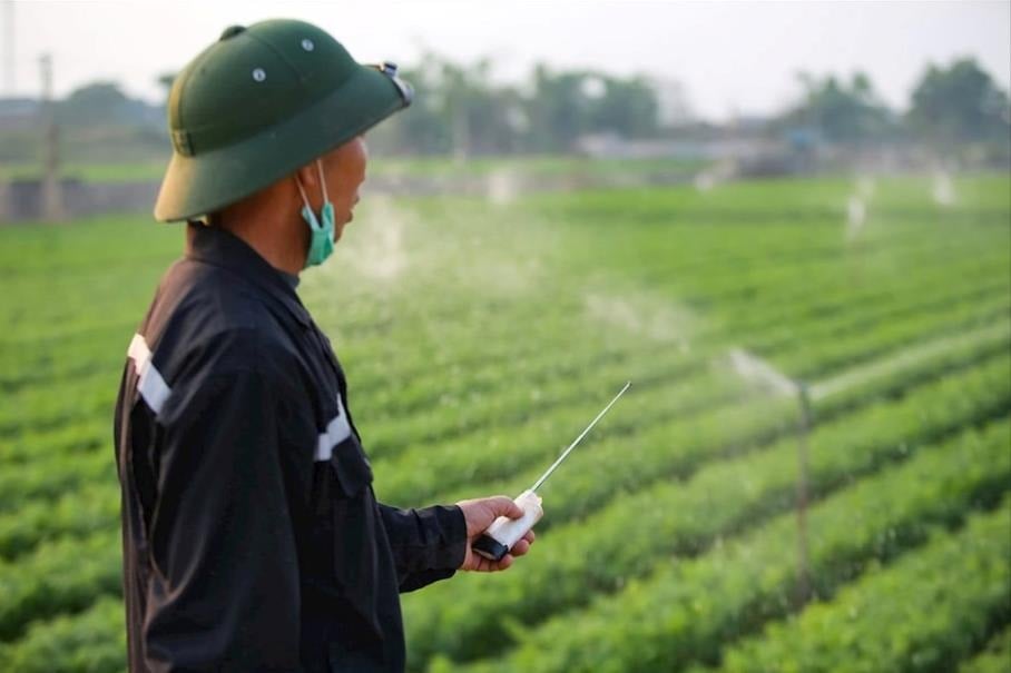 Không còn 'đánh kẻng ghi tên', nông dân điều hành sản xuất từ xa