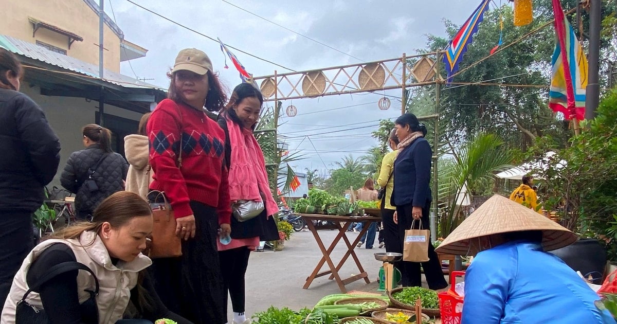 Trải nghiệm chợ quê Kim Bồng không túi ni lông