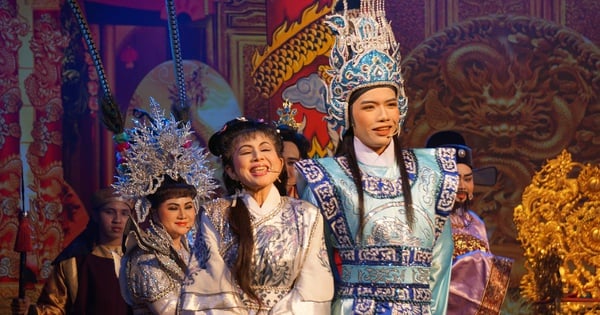 "Golden Bell of Traditional Opera" Le Hoang Nghi makes a beautiful impression at the beginning of the year