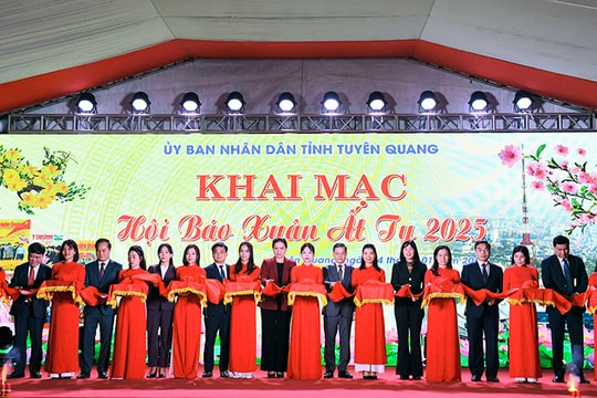 Tuyên Quang: Khai mạc Hội báo Xuân Ất Tỵ và phát động giải báo chí năm 2025