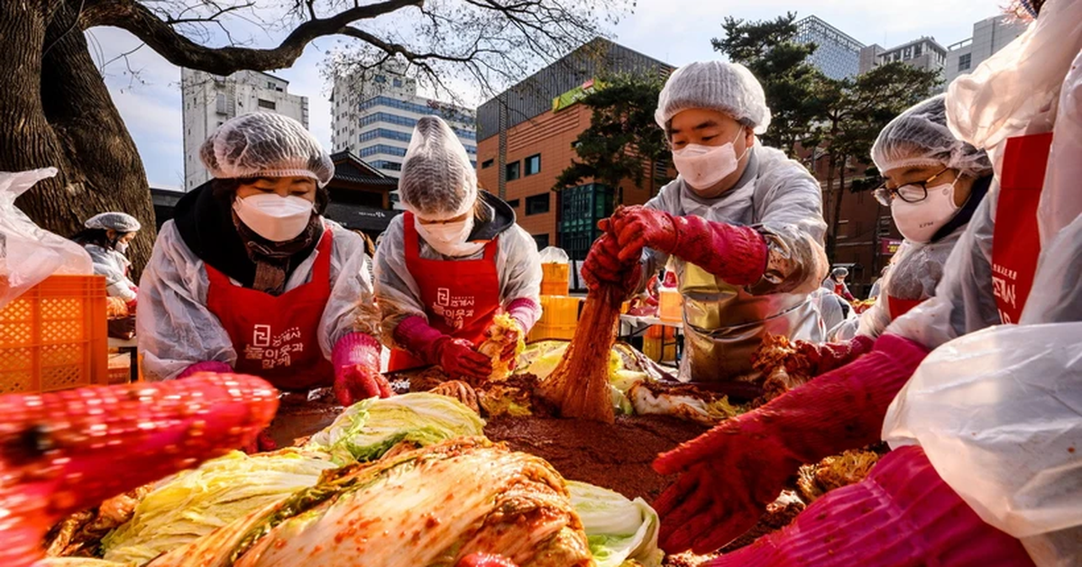 한국 정보기관, '김치 중국산' 딥식스 위협 경고