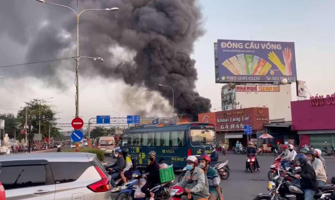 chay o Binh Chanh.jpg