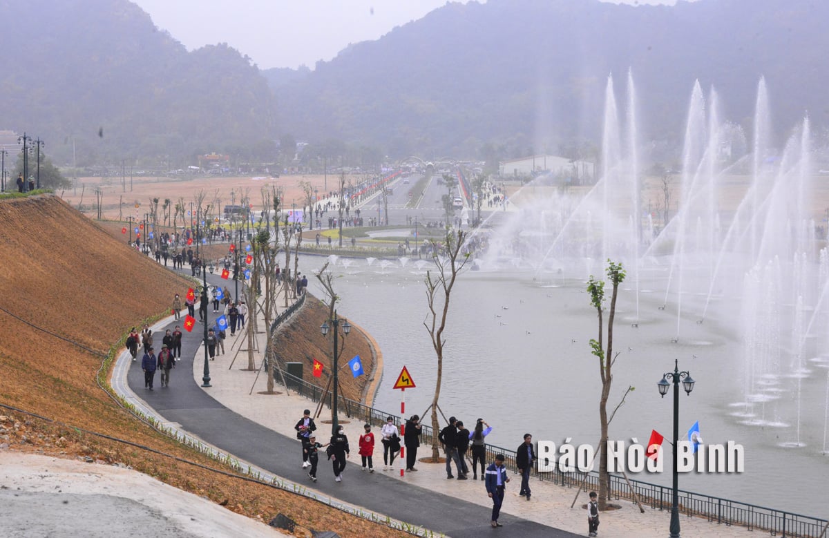 Bezirk Lac Thuy nutzt Vorteile für die Tourismusentwicklung