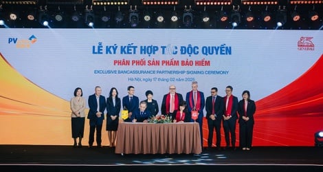 Generali Vietnam and PvcomBank cooperate exclusively to distribute insurance products