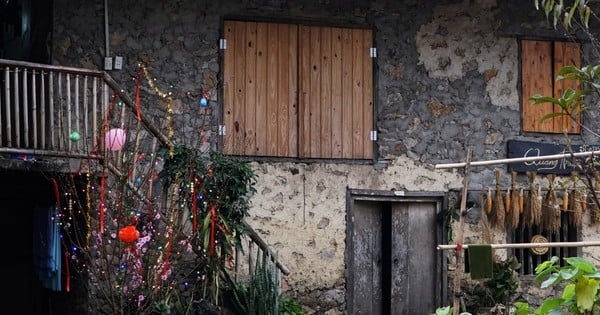 La beauté paisible du « village de pierre en fleurs » centenaire de Cao Bang