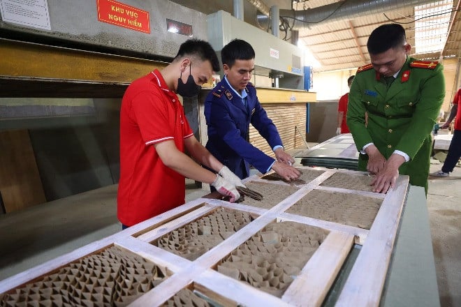 The first day Hanoi police managed drug rehabilitation facilities