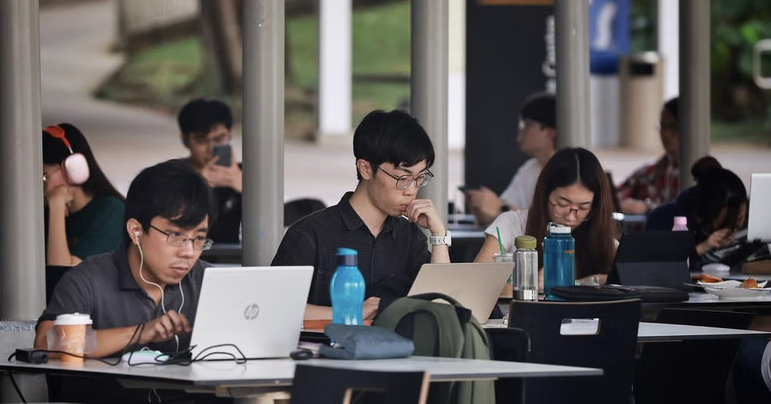 ¿Qué estrategia necesita Vietnam para dominar gradualmente la tecnología de IA?