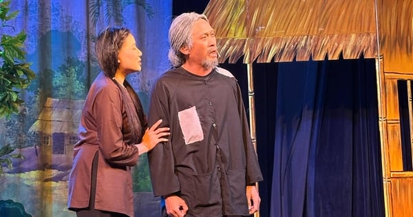 Dramatiker Hoang Song Viet hat eine gute Ernte