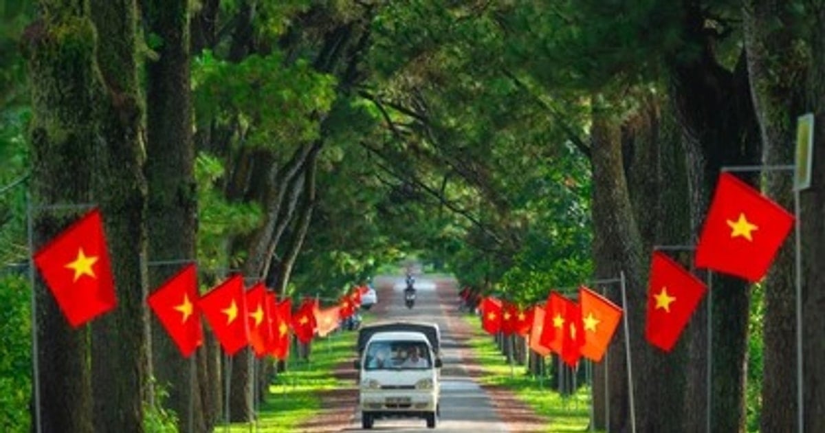 "Đất nước trọn niềm vui" là chủ đề chương trình nghệ thuật đặc biệt kỷ...