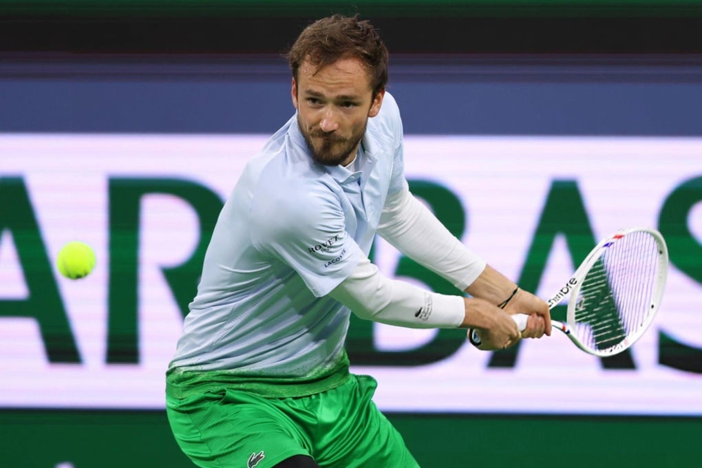 Medvedev, Tsitsipas dễ dàng tiến bước tại Indian Wells - 1