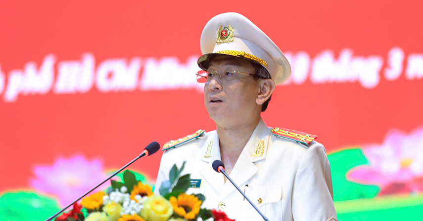 Le colonel Tran Hong Minh occupe le poste de directeur adjoint du département de police de Ho Chi Minh-Ville.