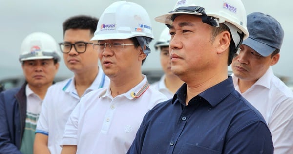 Deputy Minister Nguyen Viet Hung: Making the greatest effort to complete Quang Ngai Expressway