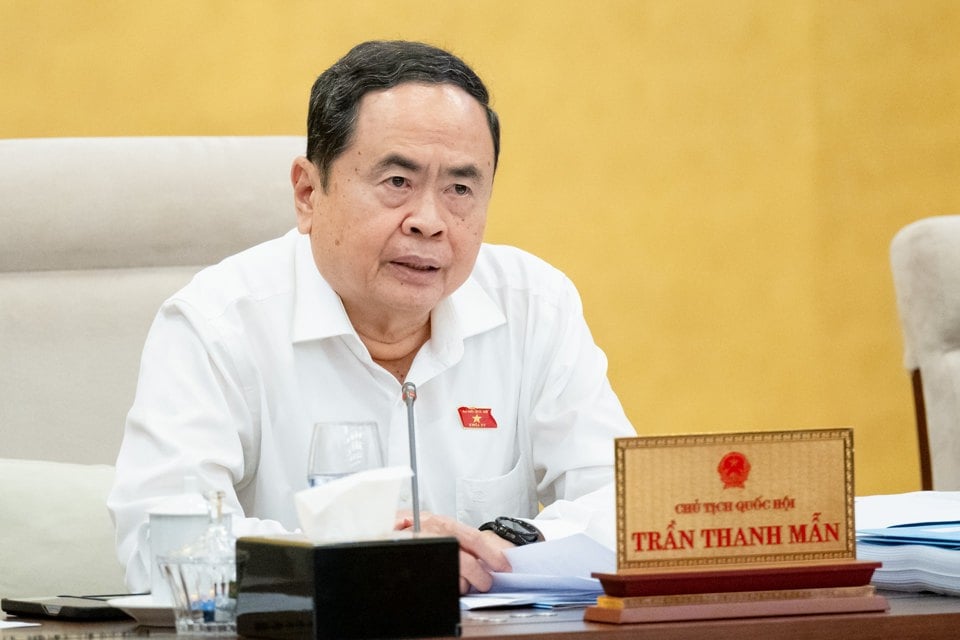 El presidente de la Asamblea Nacional, Tran Thanh Man, habla en la reunión. Foto: Quochoi.vn