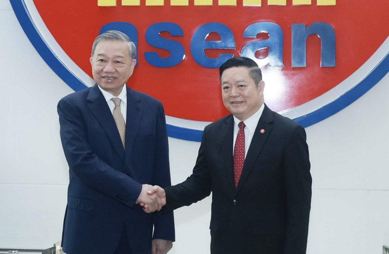 Vietnam seguirá contribuyendo al desarrollo común de la Comunidad de la ASEAN.