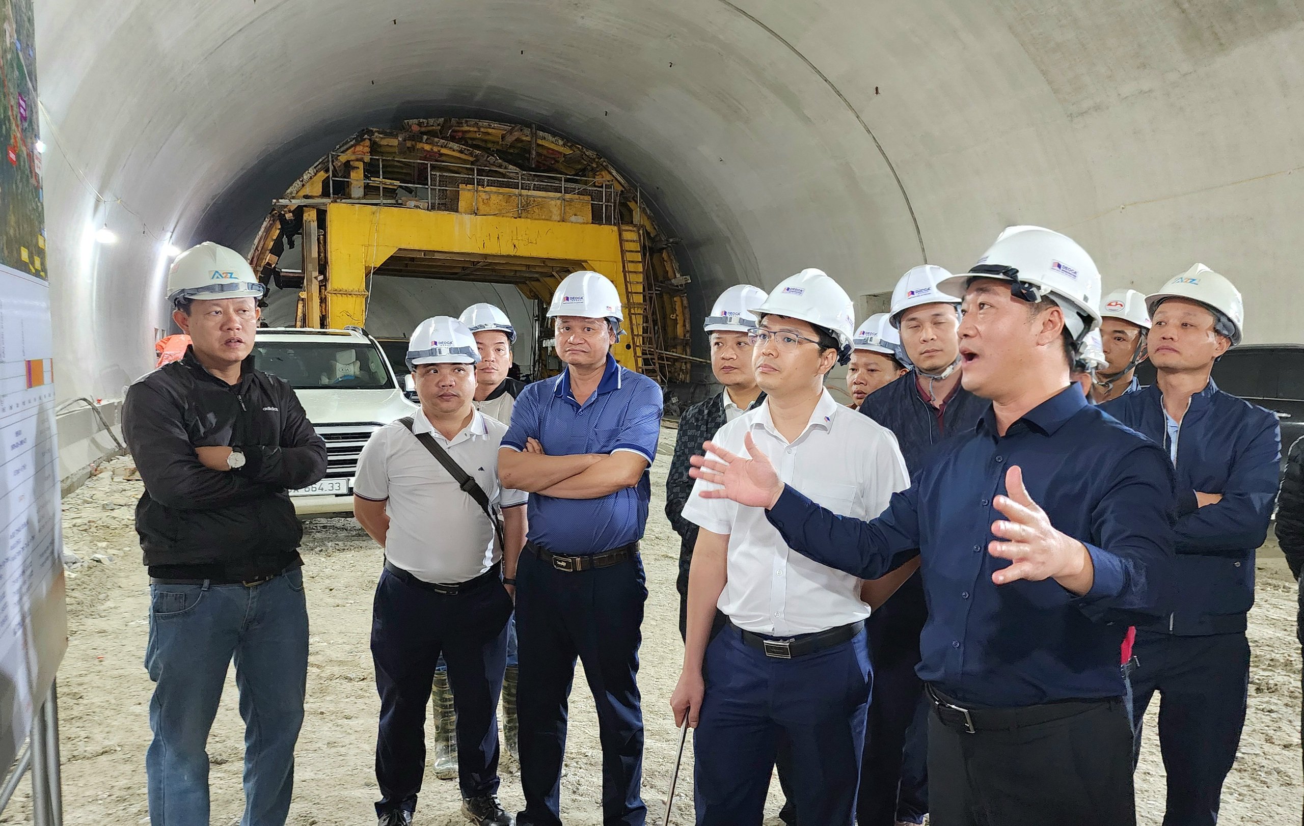 Thứ trưởng Nguyễn Việt Hùng: Nỗ lực cao nhất hoàn thành cao tốc Quảng Ngãi - Hoài Nhơn- Ảnh 7.