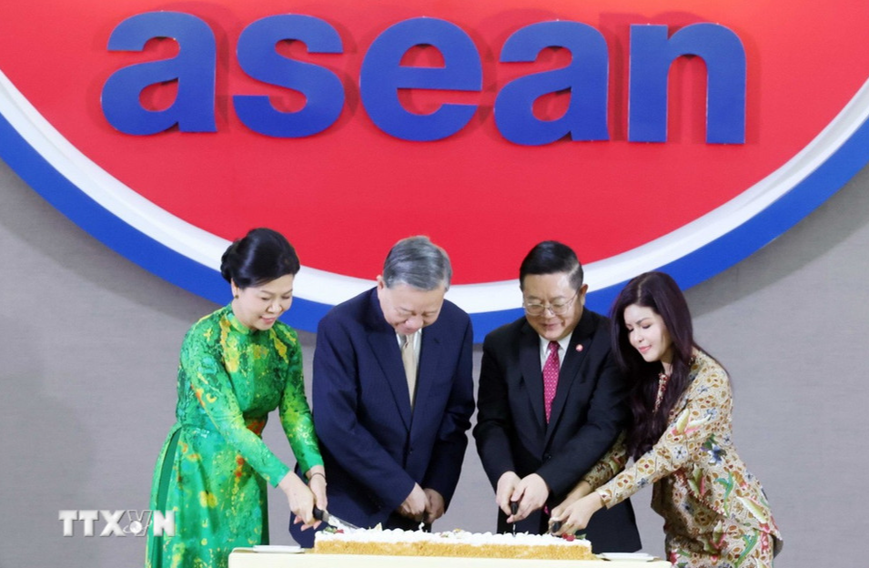 Tổng Bí thư Tô Lâm phát biểu chính sách quan trọng tại Ban Thư ký ASEAN- Ảnh 5.