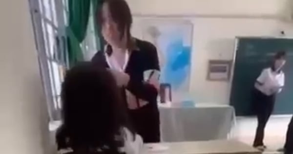 Estudiante suspendida de la escuela durante una semana por golpear a una amiga y amenazarla con descargas eléctricas