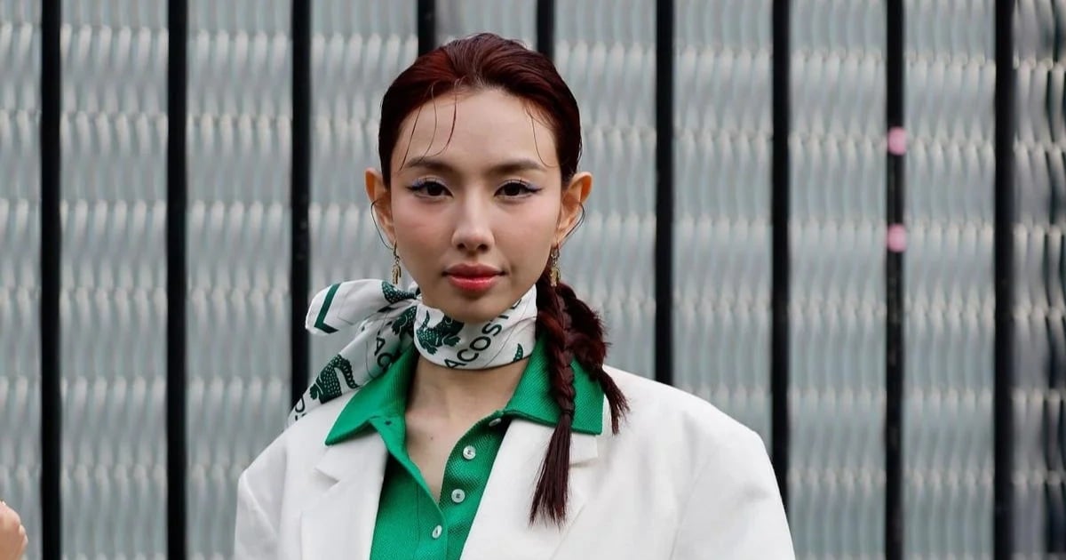 La señorita Thuy Tien claramente parecía cansada cuando asistió al evento en medio del escándalo de los dulces vegetales.