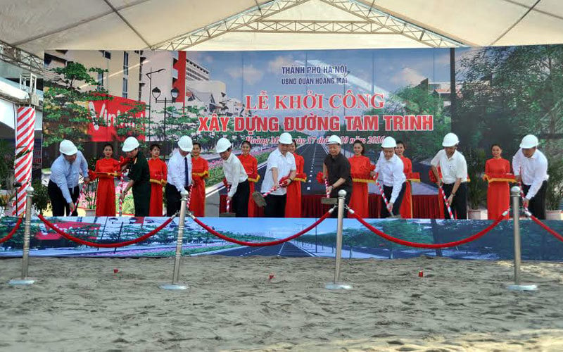 Started on October 17, 2017, the Tam Trinh road construction project is still in the land acquisition phase. Photo: HM