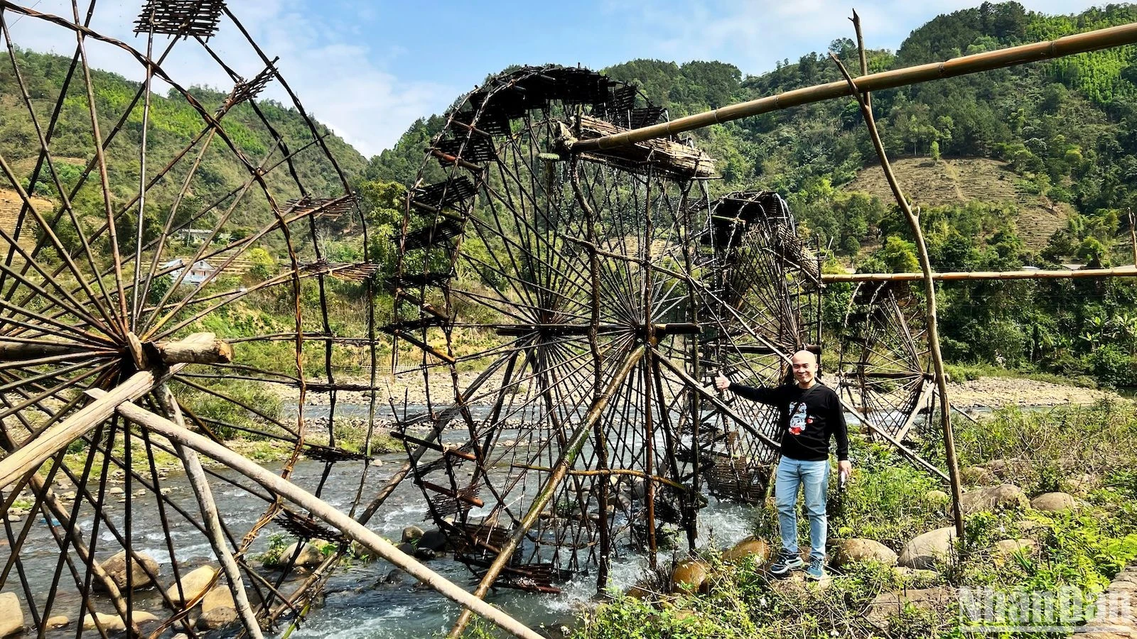 [写真] ライチャウの魅力的な春の名所、ナクオン水車 写真3