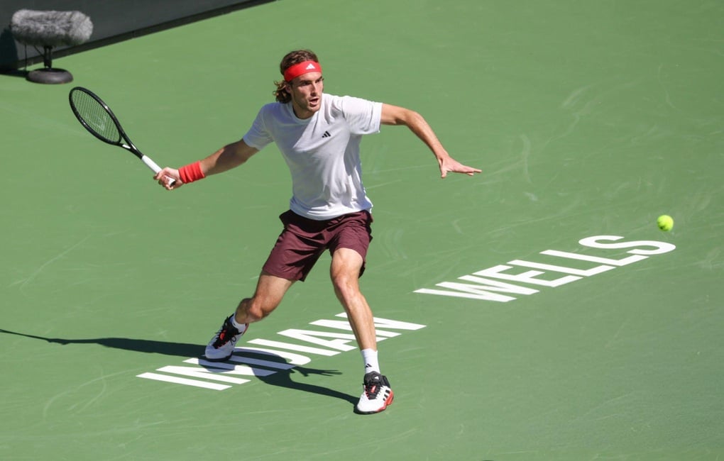 Medvedev, Tsitsipas dễ dàng tiến bước tại Indian Wells - 2