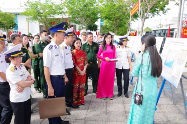 Triển lãm "Hoàng Sa, Trường Sa - Biển, đảo thiêng liêng"