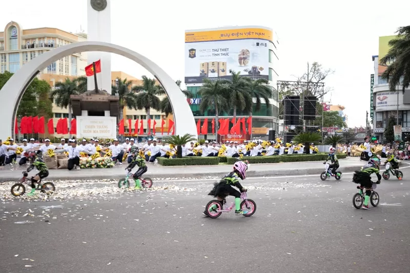 Ấn tượng Lễ hội đường phối 2025 - 'Buôn Ma Thuột - Điểm đến của cà phê thế giới'