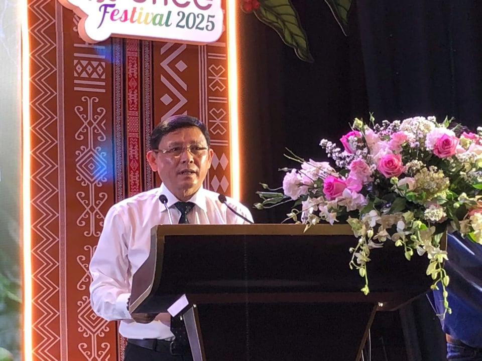 El Sr. Nguyen Tuan Ha, Vicepresidente del Comité Popular Provincial de Dak Lak, pronunció el discurso de apertura de la conferencia.