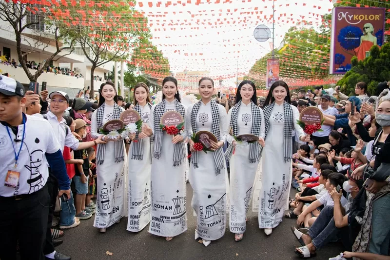 Ấn tượng Lễ hội đường phối 2025 - 'Buôn Ma Thuột - Điểm đến của cà phê thế giới'