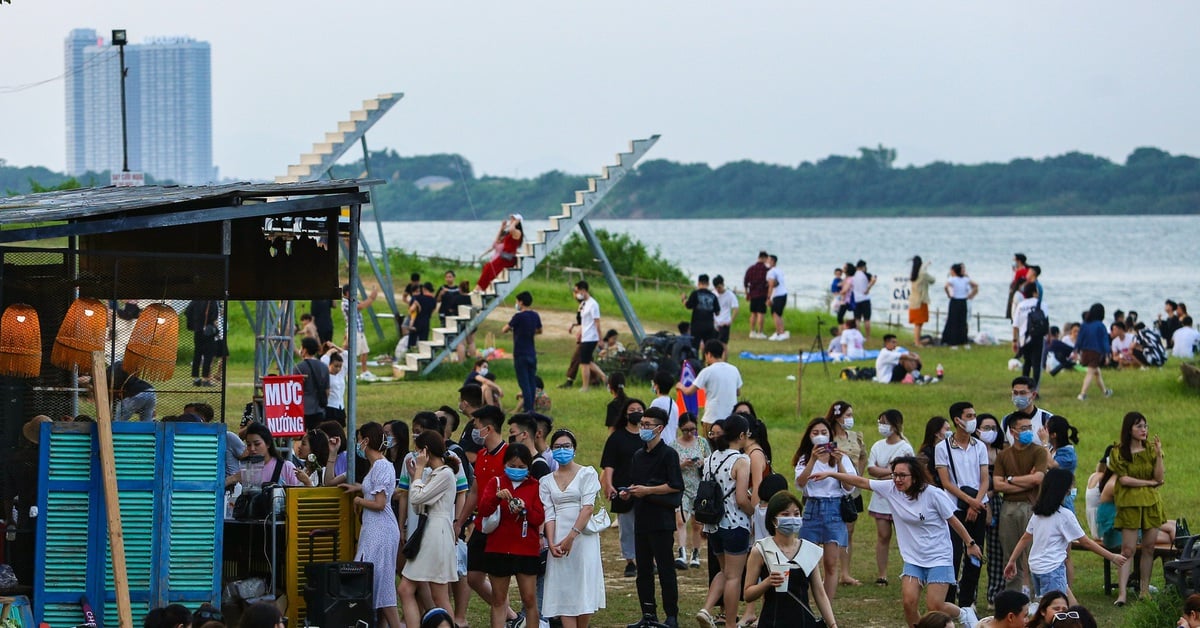 Girl slipped while taking photos at the Red River rock beach, broke her jaw, liver and kidney