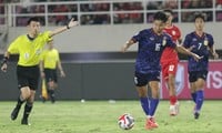 Gia nhập V-League, tuyển thủ Lào viết nên lịch sử cho bóng đá nước nhà