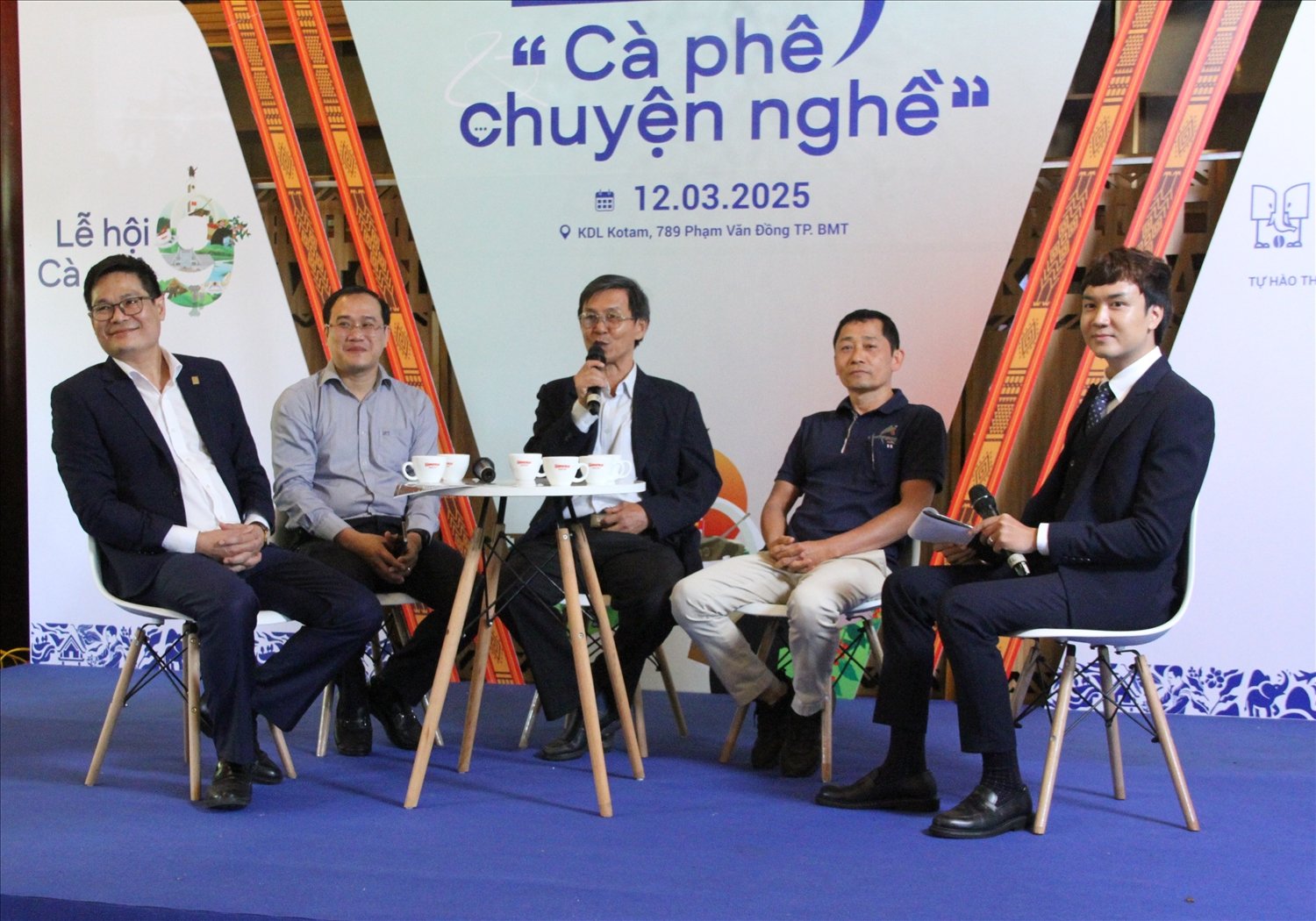 Talkshow với chủ đề “Cà phê - chuyện nghề” với nhiều diễn giả uy tín