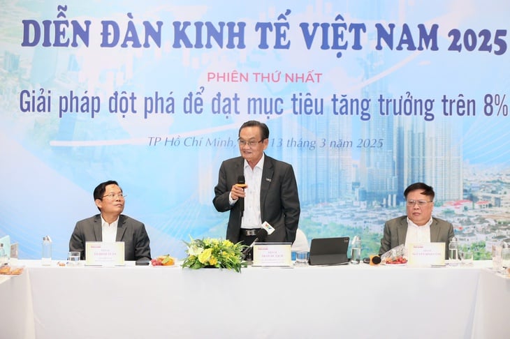 Tăng trưởng năm nay phụ thuộc rất lớn vào dòng vốn tín dụng - Ảnh 1.